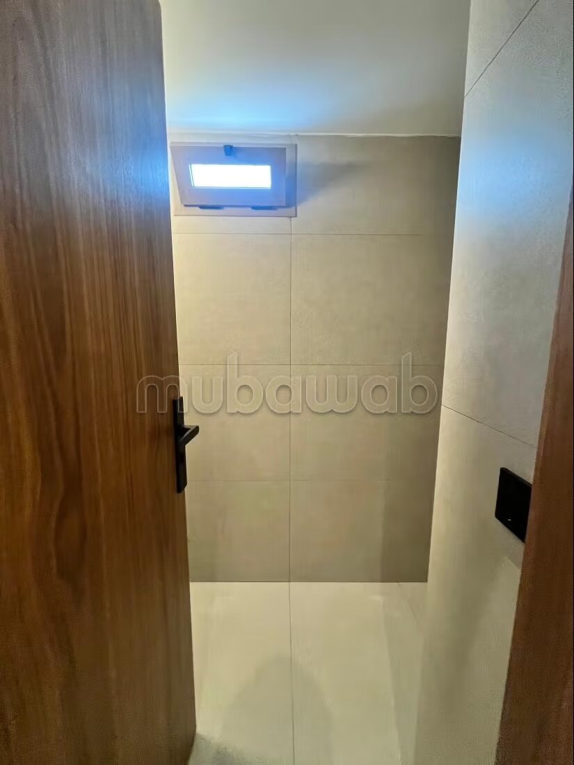 فيلا 550 متر مربع للإيجار في الدار البيضاء — Photo 32