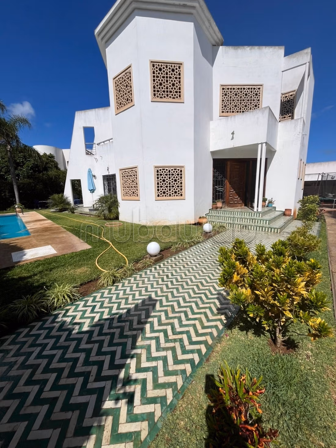 Villa 850 m² à louer à Hay Riyad, Rabat — Photo 21