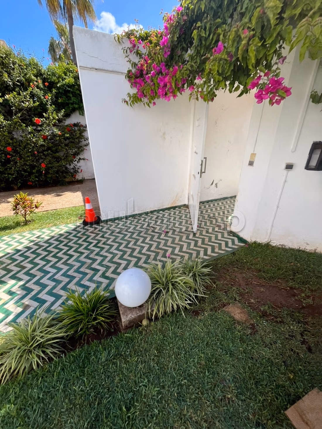 Villa 850 m² à louer à Hay Riyad, Rabat — Photo 25