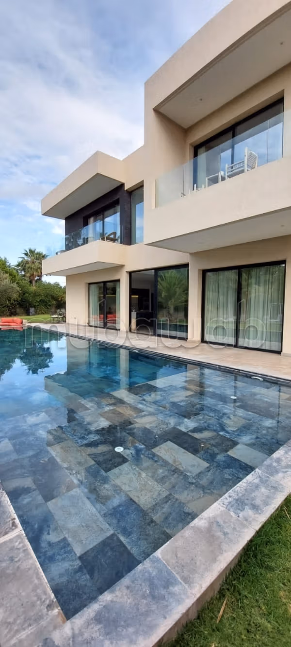 Villa 400 m² for rent in Marrakech - Noria Golf — Photo 4