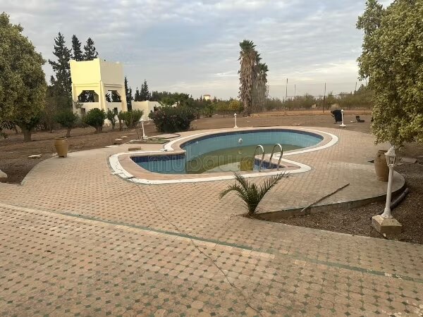 مزرعة 300 متر مربع للبيع في الدار البيضاء — Photo 31
