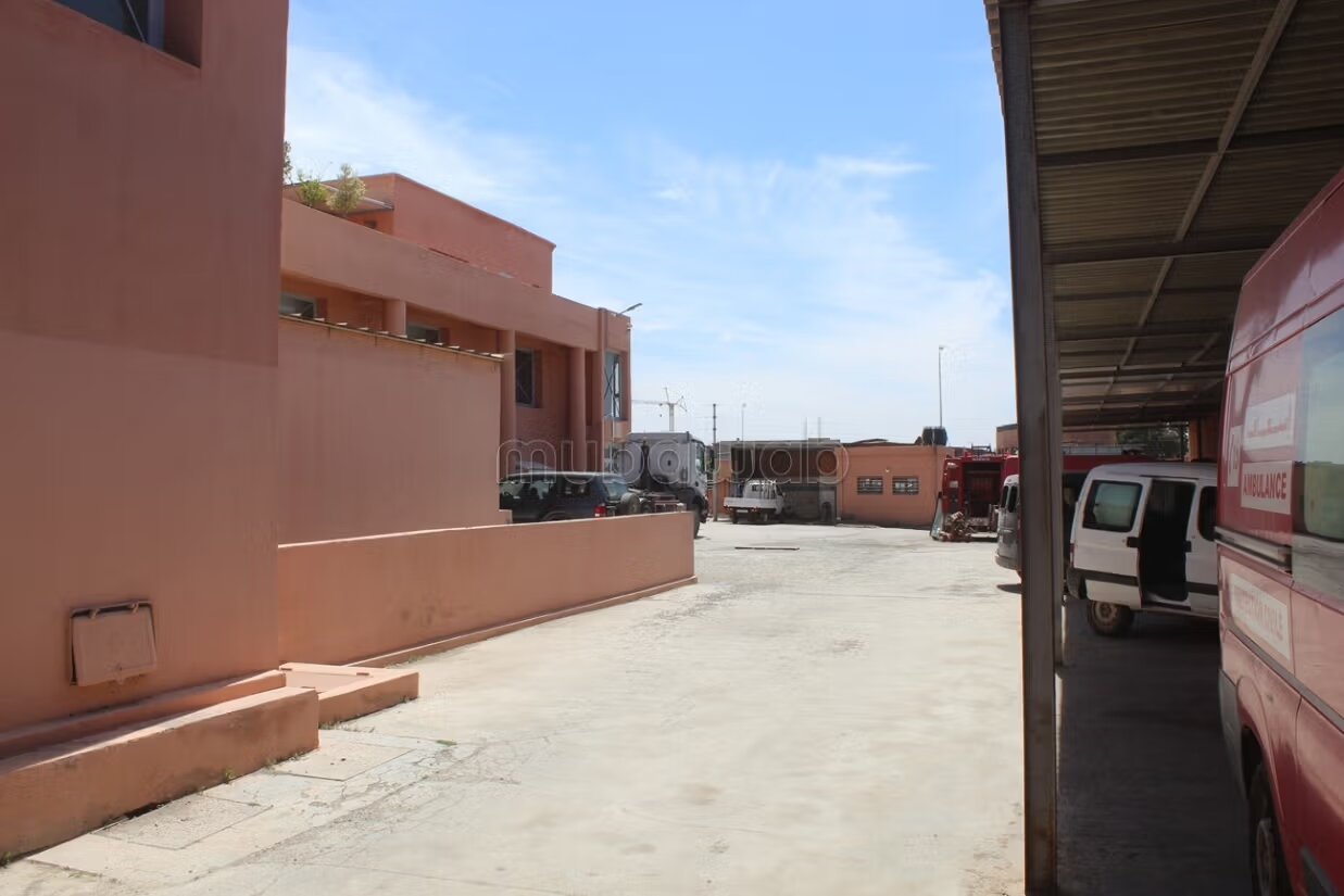 Locaux industriels 2500 m² à louer à Marrakech — Photo 17