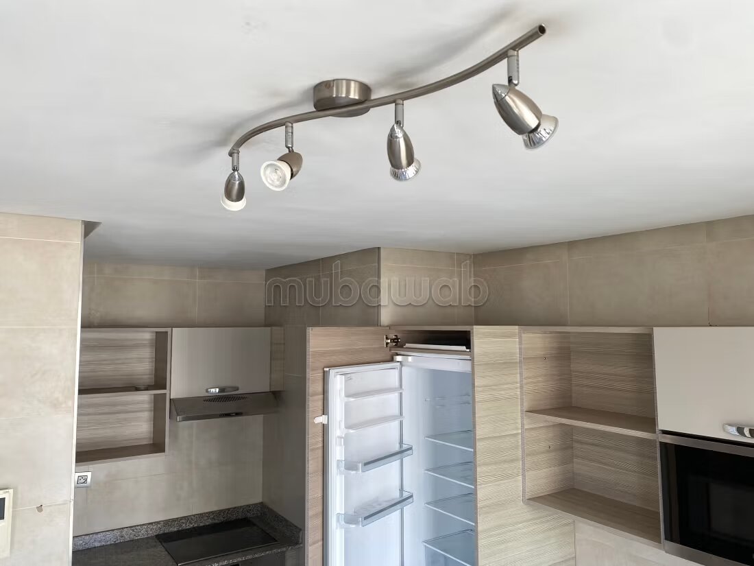 Appartement 150 m² à louer à Rabat — Photo 11