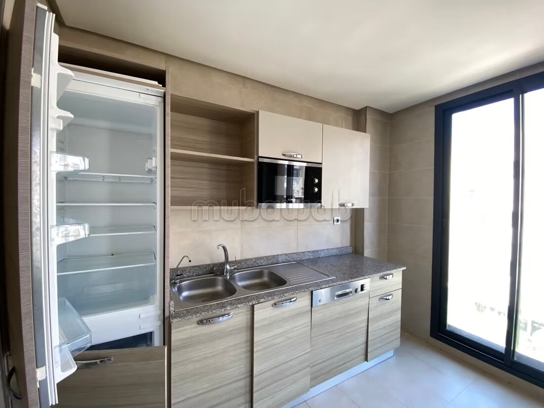 Appartement 150 m² à louer à Rabat — Photo 17