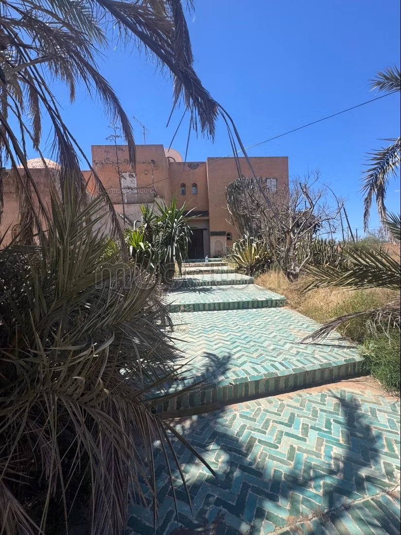 Villa 800 m² for sale in Marrakech — Photo 11