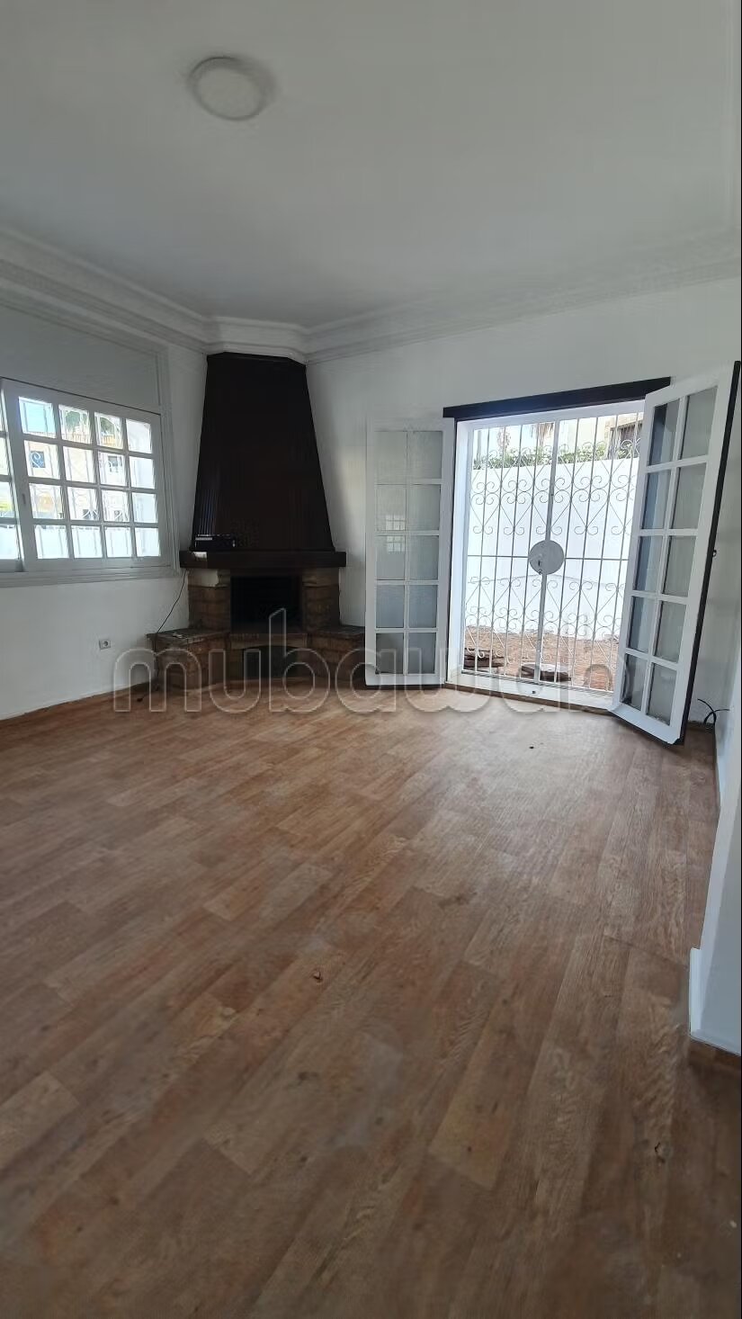 فيلا 440 م² للإيجار في الدار البيضاء — Photo 5