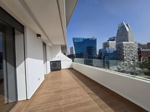 شقة 70 متر مربع للإيجار في الدار البيضاء (Finance City) - 13000 درهم شهريًا — Photo 52