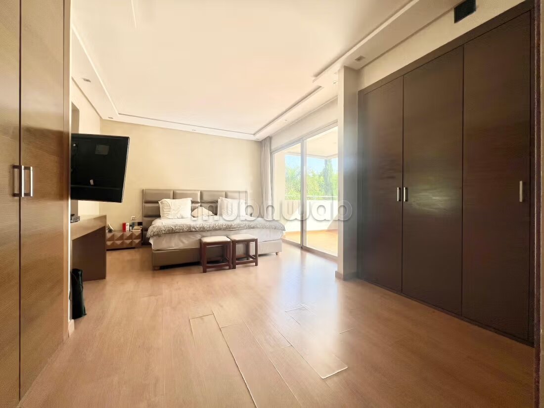 Villa 420 m² à louer à Casablanca — Photo 26