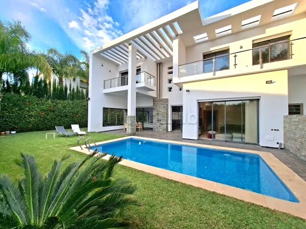 Villa 420 m² à louer à Casablanca — Photo 44