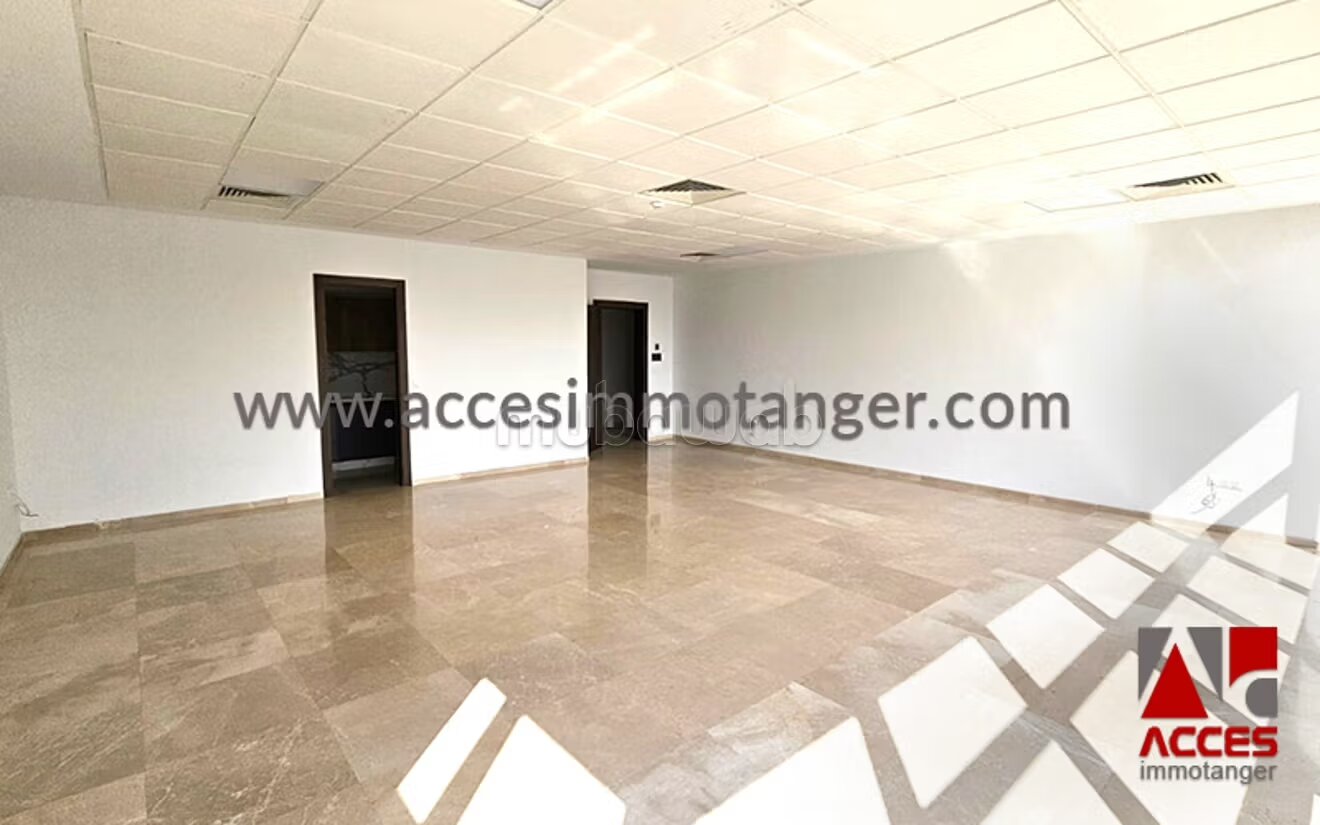 Bureau professionnel 75 m² à louer à Tanger — Photo 14