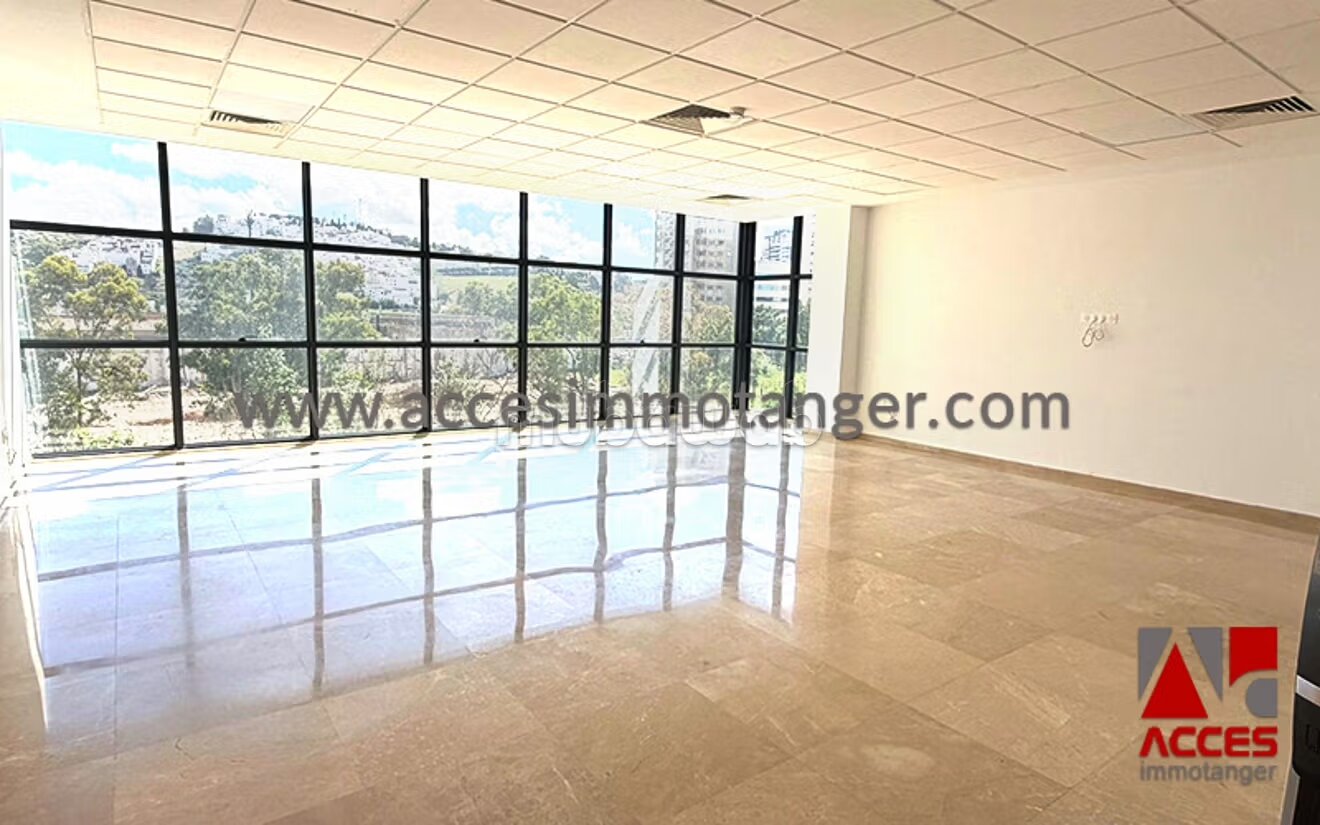 Bureau professionnel 75 m² à louer à Tanger — Photo 15