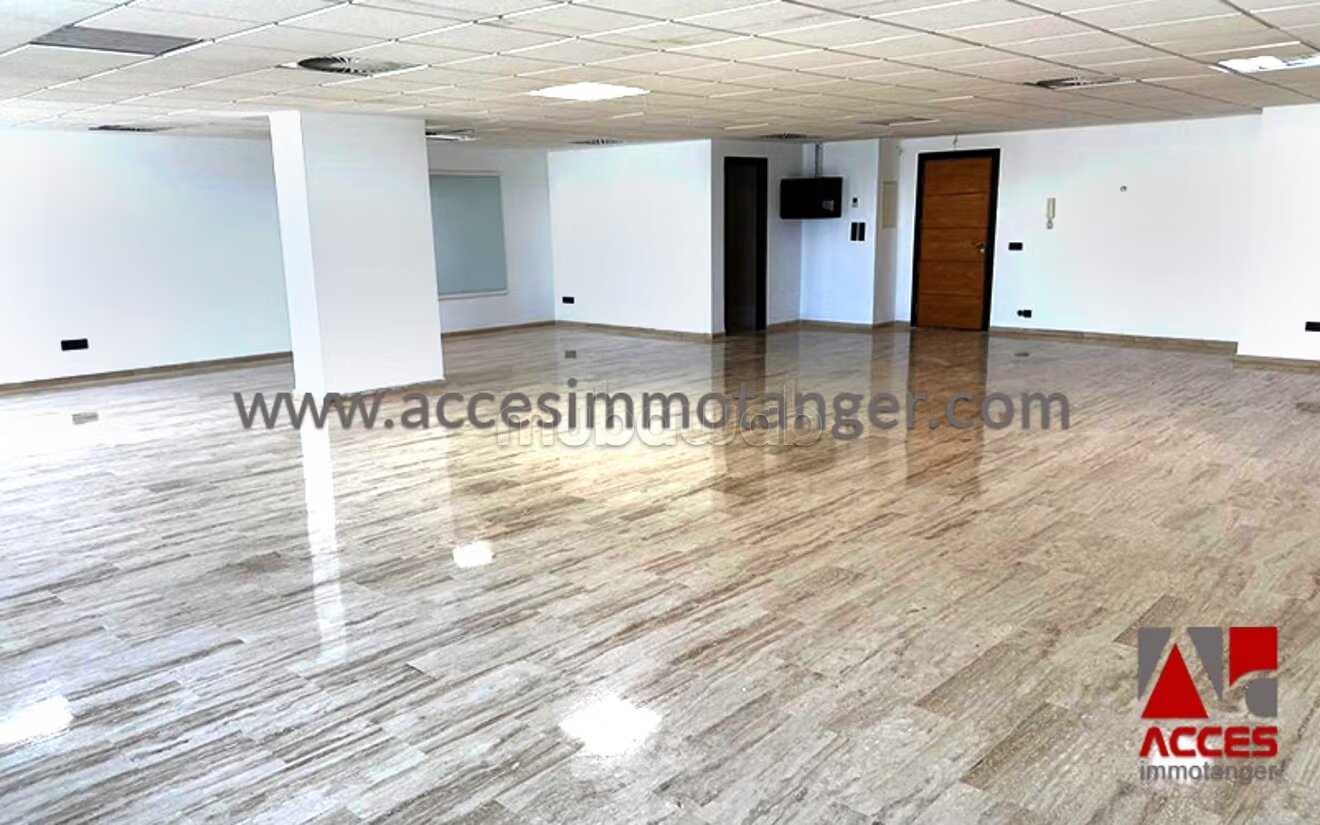 Bureau 134 m² à louer à Tanger — Photo 8