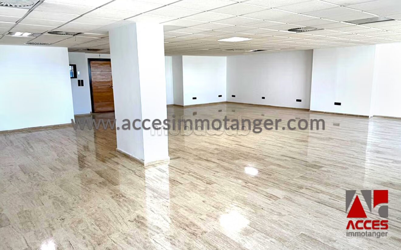 Bureau 134 m² à louer à Tanger — Photo 9