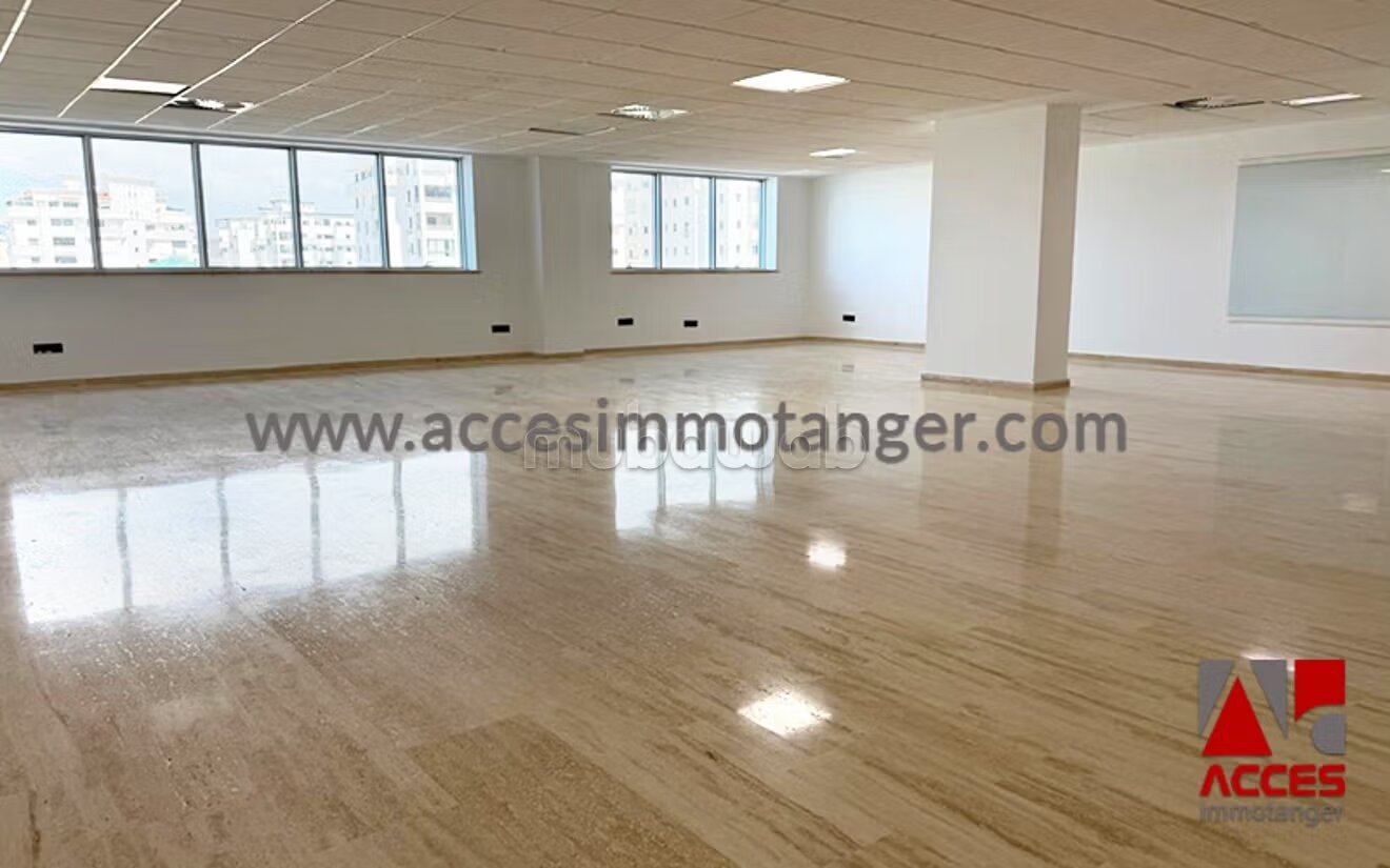 Bureau 134 m² à louer à Tanger — Photo 10