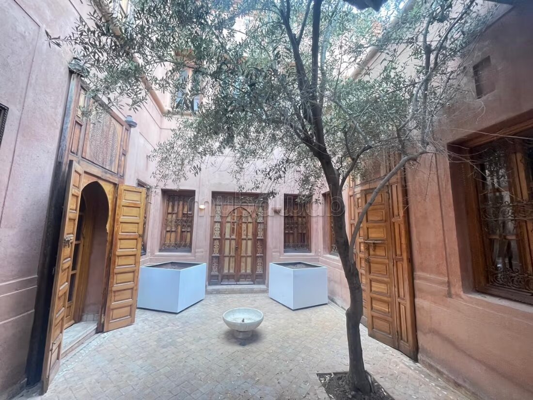 رياض للبيع ٢١٤م٢ في مراكش — Photo 5