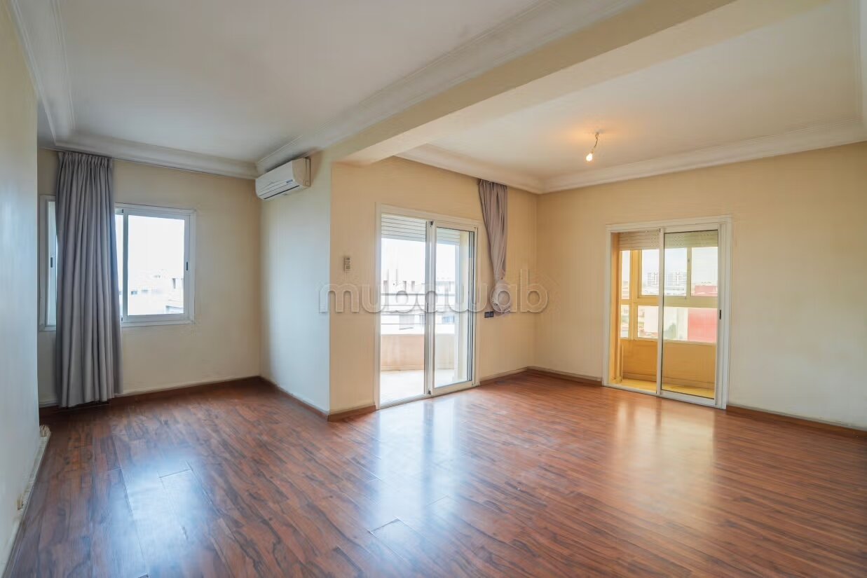 Apartment 143 m² for sale on the 6th floor, Princesses neighborhood, Casablanca — Photo 7