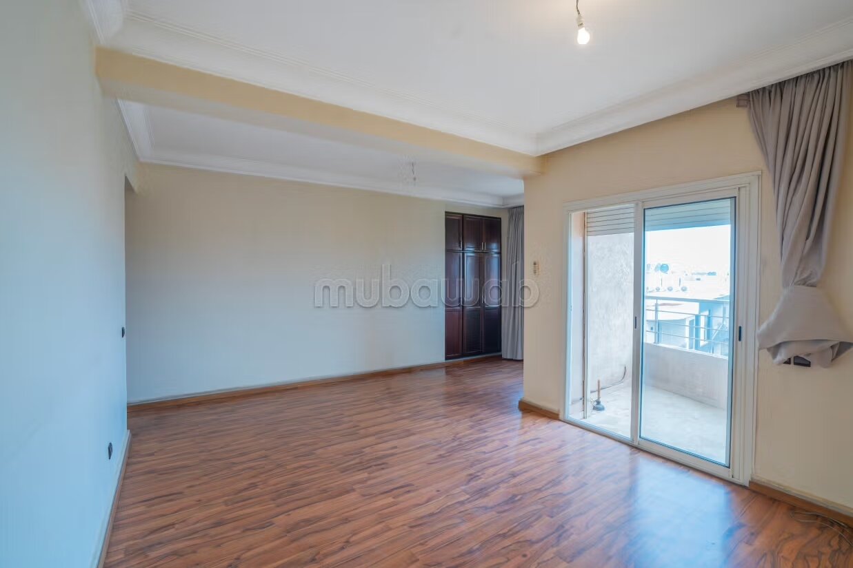 Apartment 143 m² for sale on the 6th floor, Princesses neighborhood, Casablanca — Photo 8