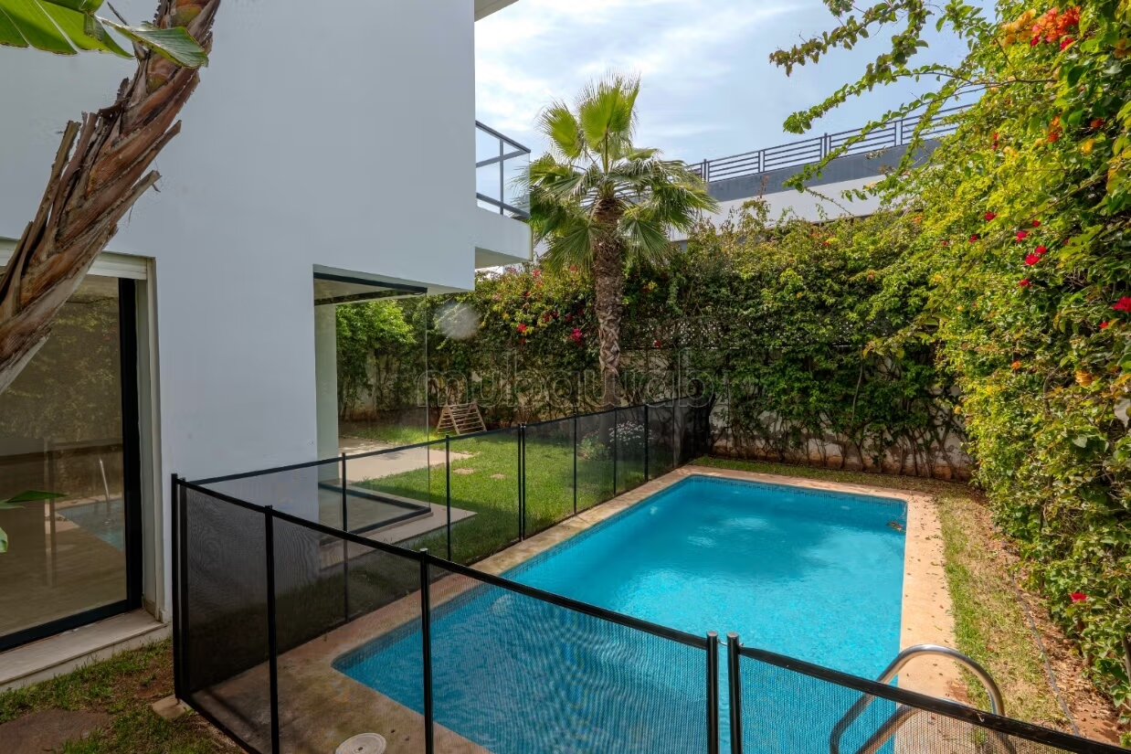Luxury Villa 148 m² for Sale in Dar Bouazza, Casablanca — Photo 28