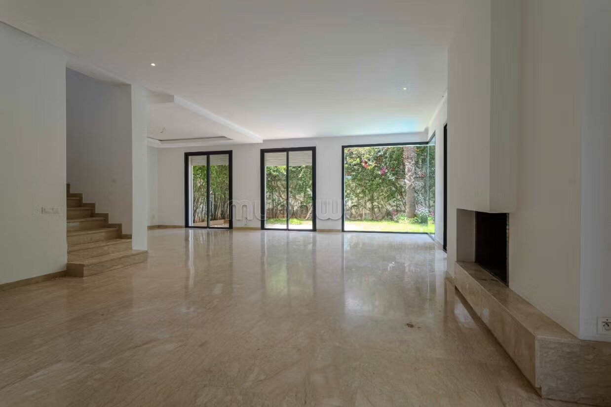 Luxury Villa 148 m² for Sale in Dar Bouazza, Casablanca — Photo 40