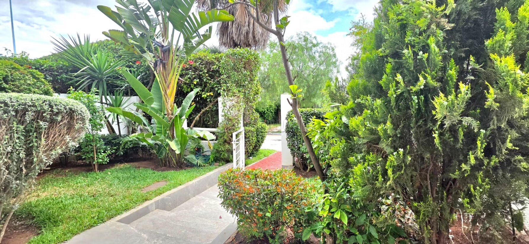 Luxury Villa 148 m² for Sale in Dar Bouazza, Casablanca — Photo 398