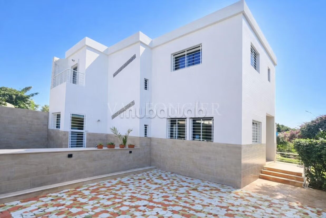 Luxury Villa 148 m² for Sale in Dar Bouazza, Casablanca — Photo 471