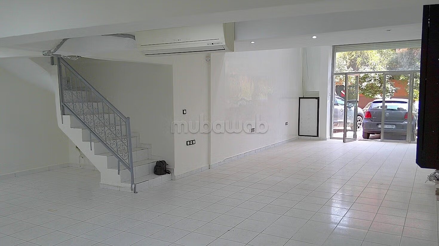 مكتب 115 متر مربع للإيجار في مراكش — Photo 7