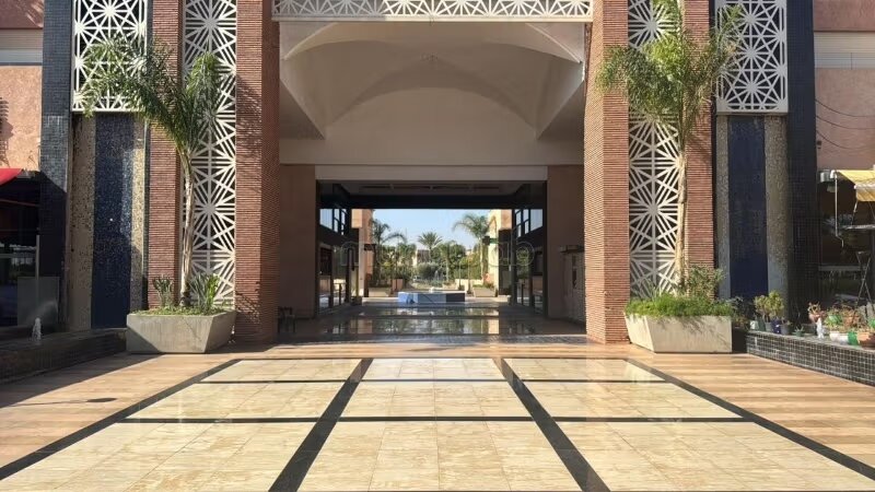 مكتب 115 متر مربع للإيجار في مراكش — Photo 17