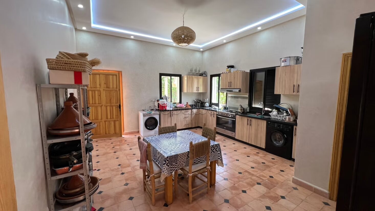 فيلا 580 متر مربع للإيجار في مراكش — Photo 12