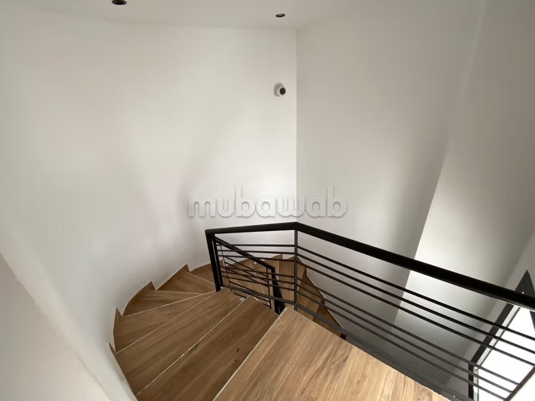 Bureau 220 m² à louer à Rabat — Photo 24