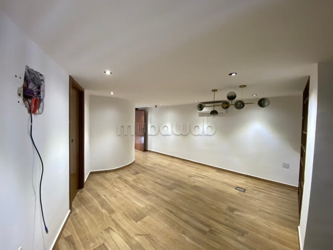 Bureau 220 m² à louer à Rabat — Photo 28
