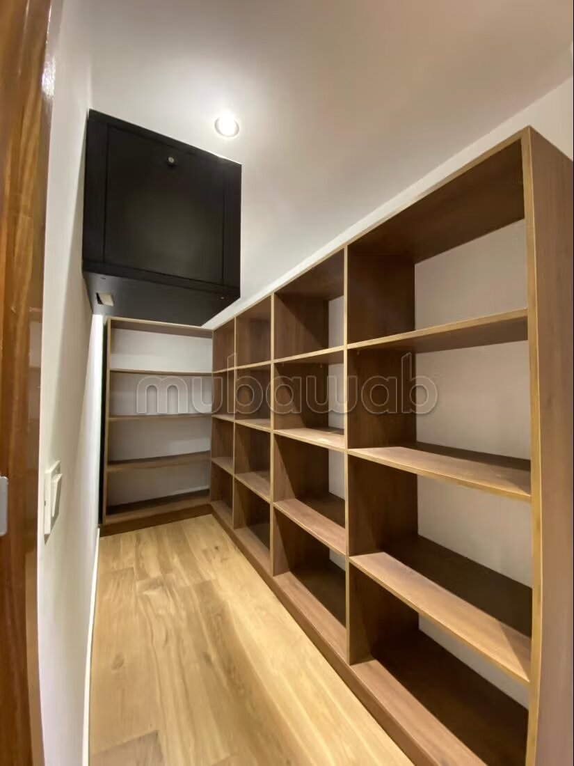 Bureau 220 m² à louer à Rabat — Photo 32