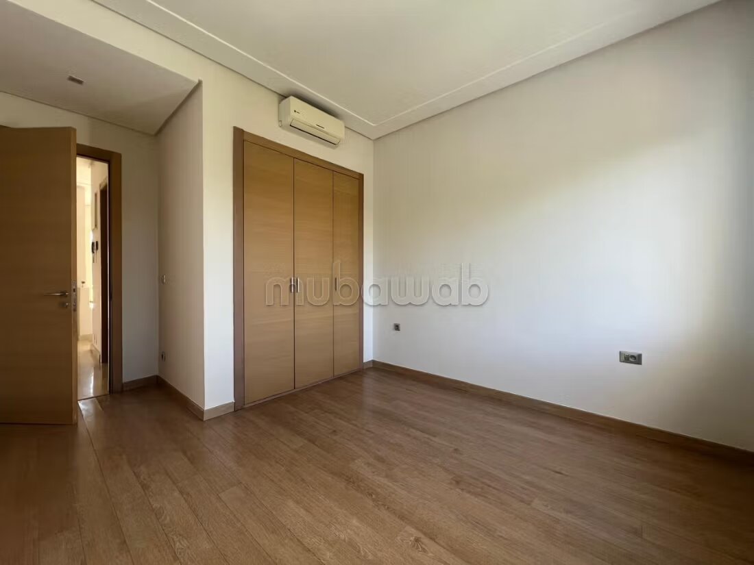 Villa moderne 400 m² à louer à Bouskoura, Casablanca — Photo 12