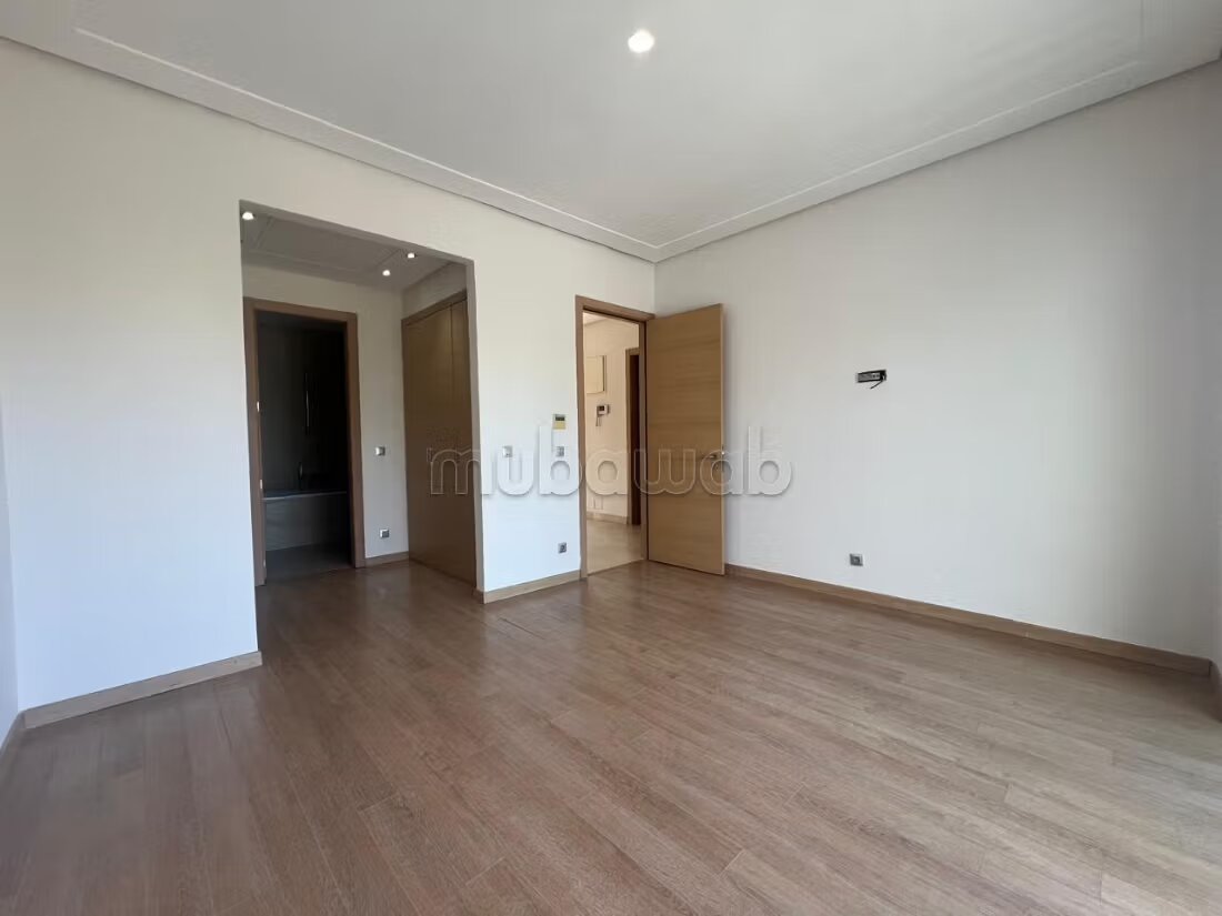 Villa moderne 400 m² à louer à Bouskoura, Casablanca — Photo 14