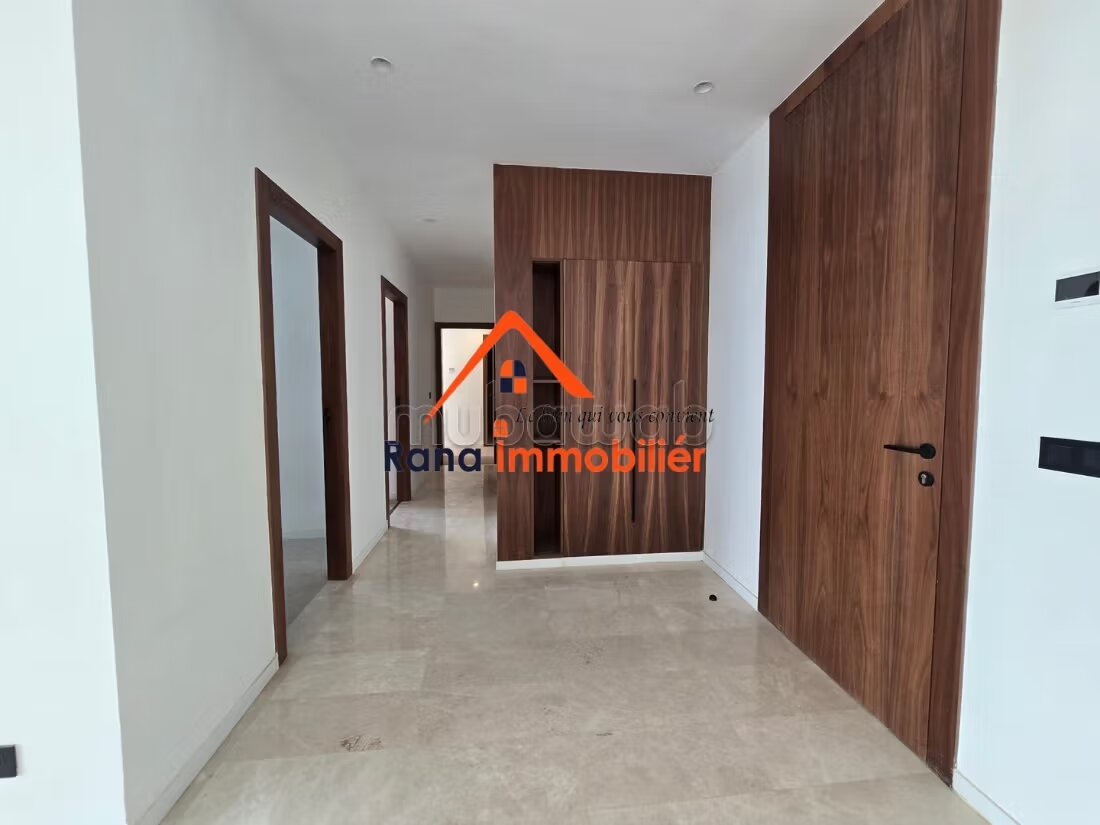 Apartment 110 m² for rent in Rabat (Souissi) — Photo 15