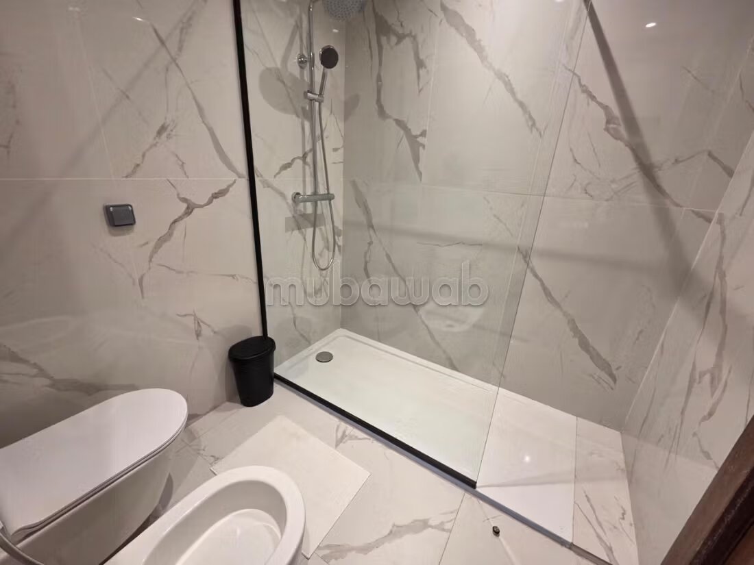 شقة 130 متر مربع للإيجار في الدار البيضاء (بوجكورة) — Photo 392