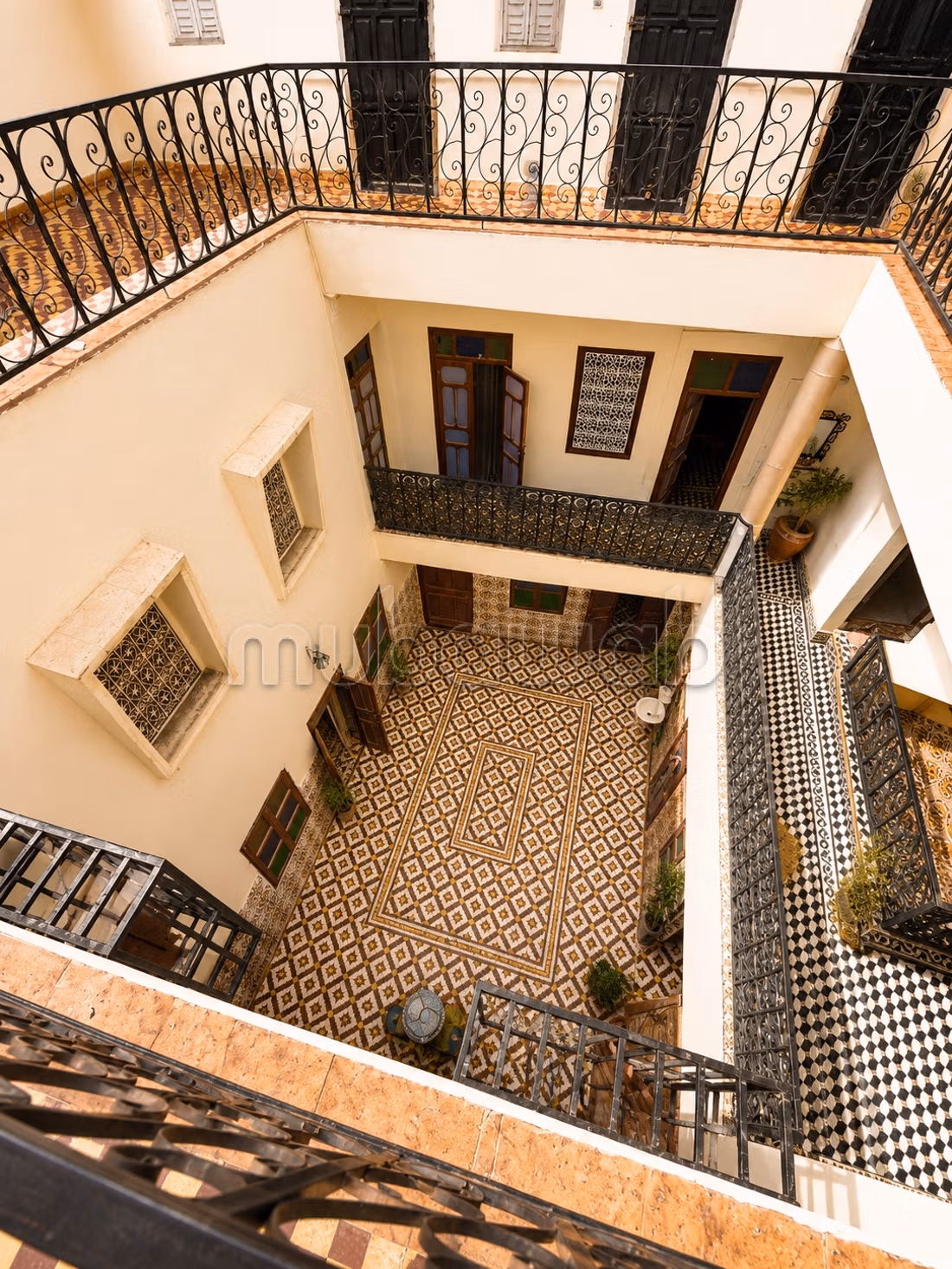 128m² titled Riad for sale - 7 rooms in Marrakech — Photo 2