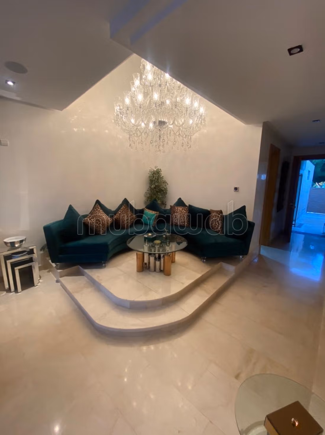 Furnished Villa 311 m² for rent in Bouskoura — Photo 7