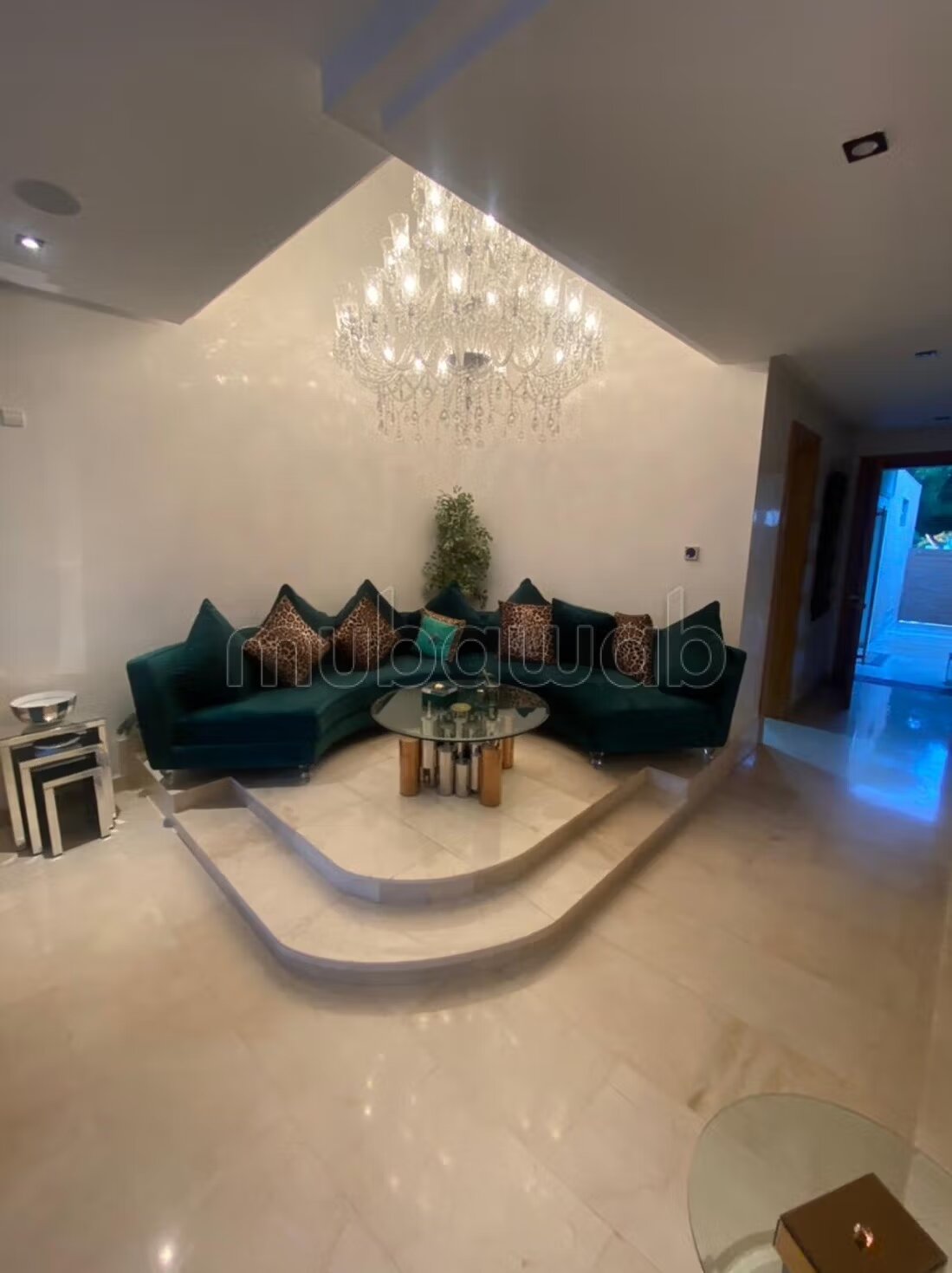 Furnished Villa 311 m² for rent in Bouskoura — Photo 8