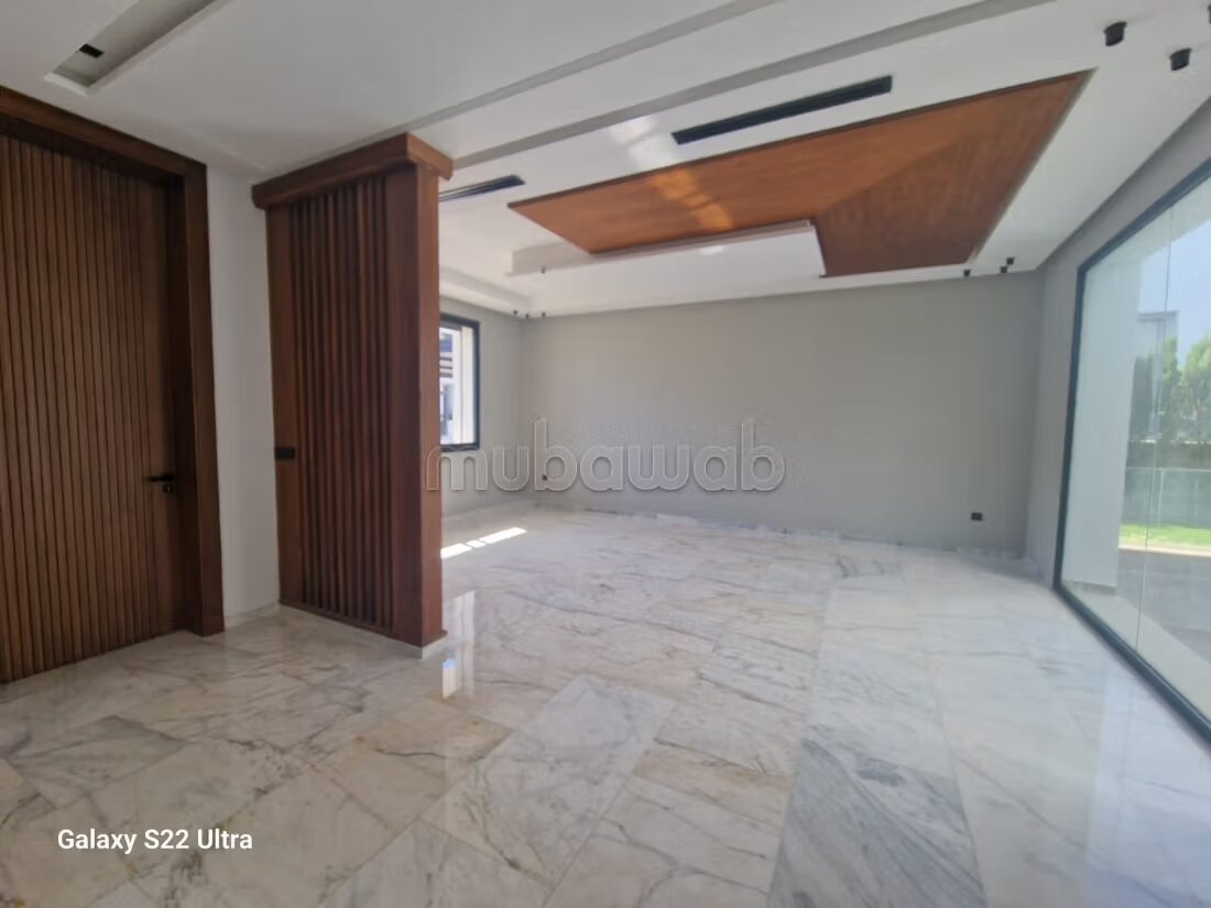 فيلا 580 م² للبيع في الدار البيضاء — Photo 12