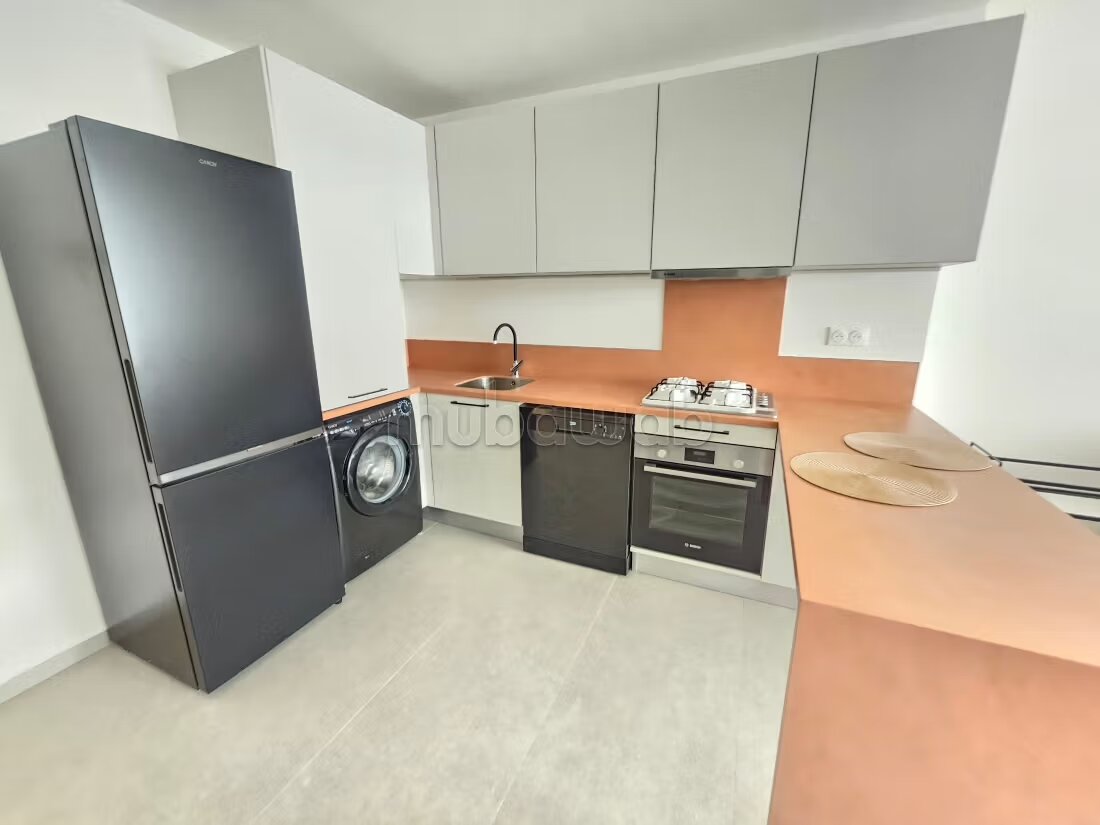 Studio apartment 65 m² for rent in Casablanca — Photo 10