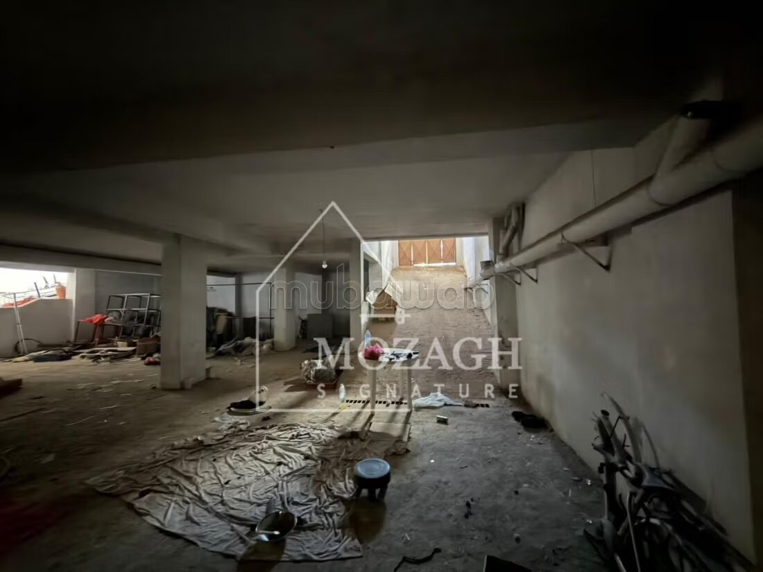 Office 340 m² for sale in Marrakech — Photo 6