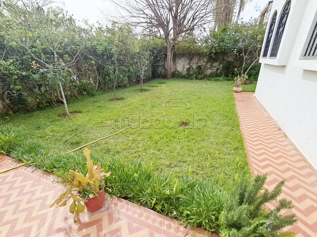 600 m² Villa for Rent in Hay Riad — Photo 267