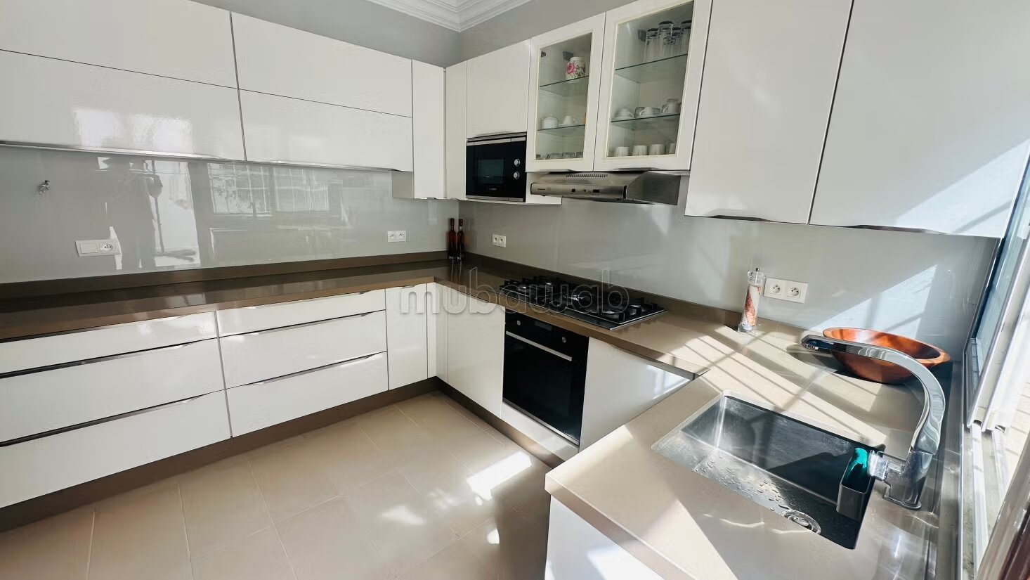 Villa 150 m² à louer à Rabat — Photo 10