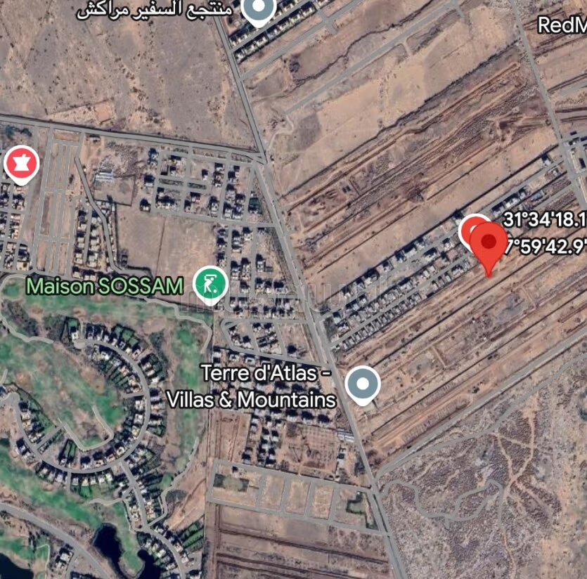 545 m² Land for Sale in Marrakech — Photo 4