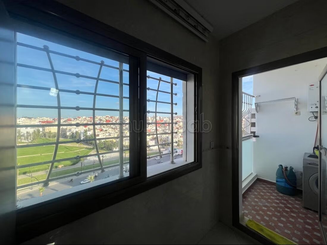 شقة 3 غرف نوم 120 م² للإيجار في طنجة — Photo 15