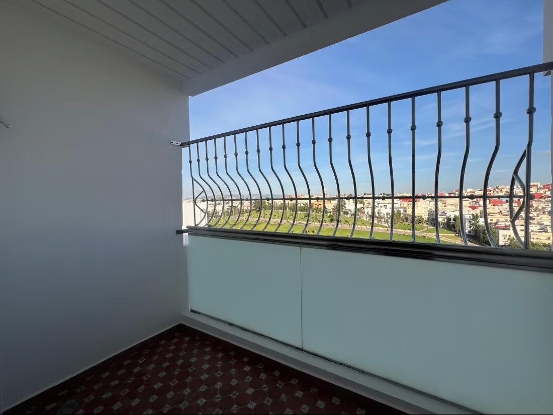 شقة 3 غرف نوم 120 م² للإيجار في طنجة — Photo 18