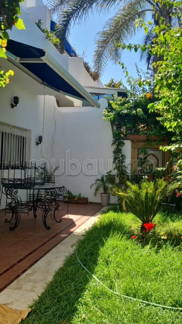 Villa 300 m² à louer à Rabat – Harhoura — Photo 10