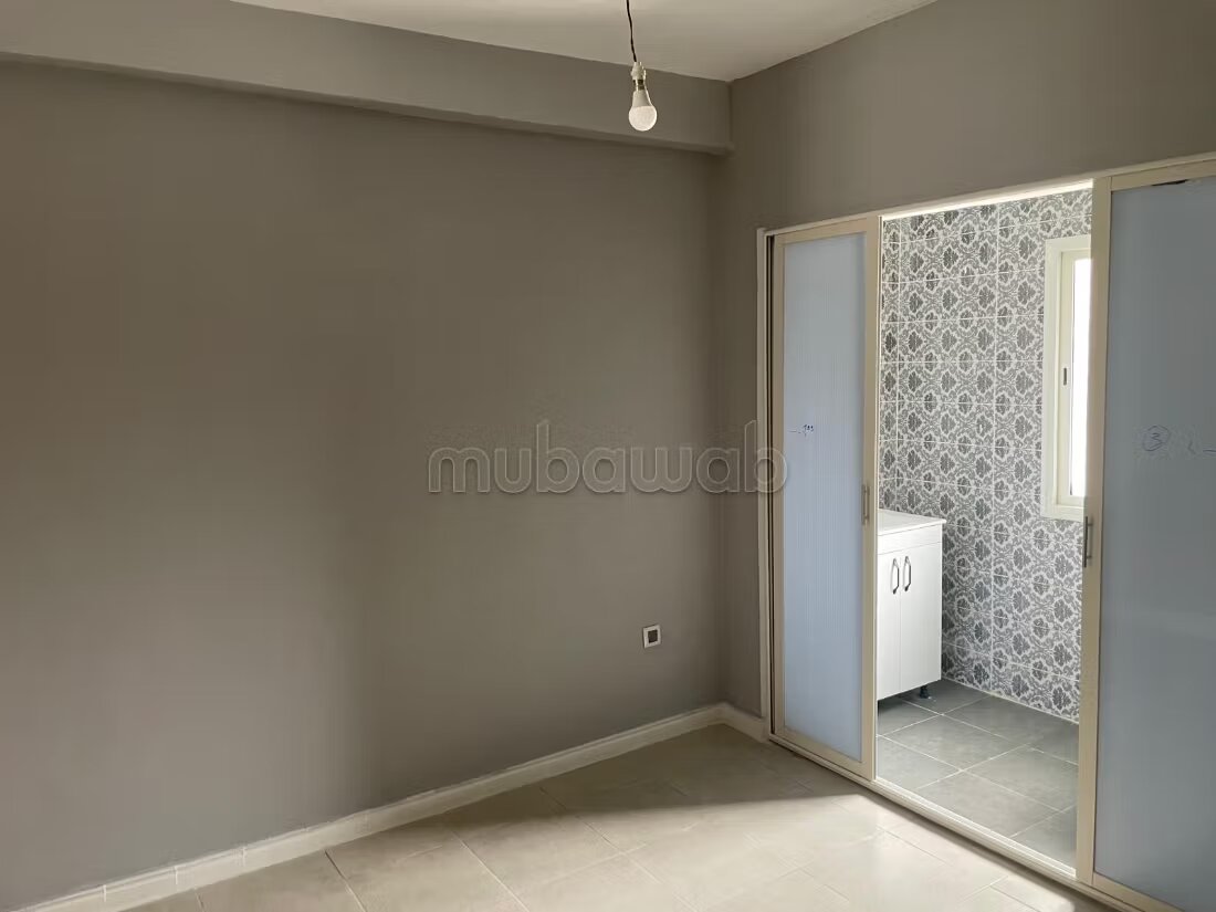 Villa 300 m² à louer à Rabat – Harhoura — Photo 5