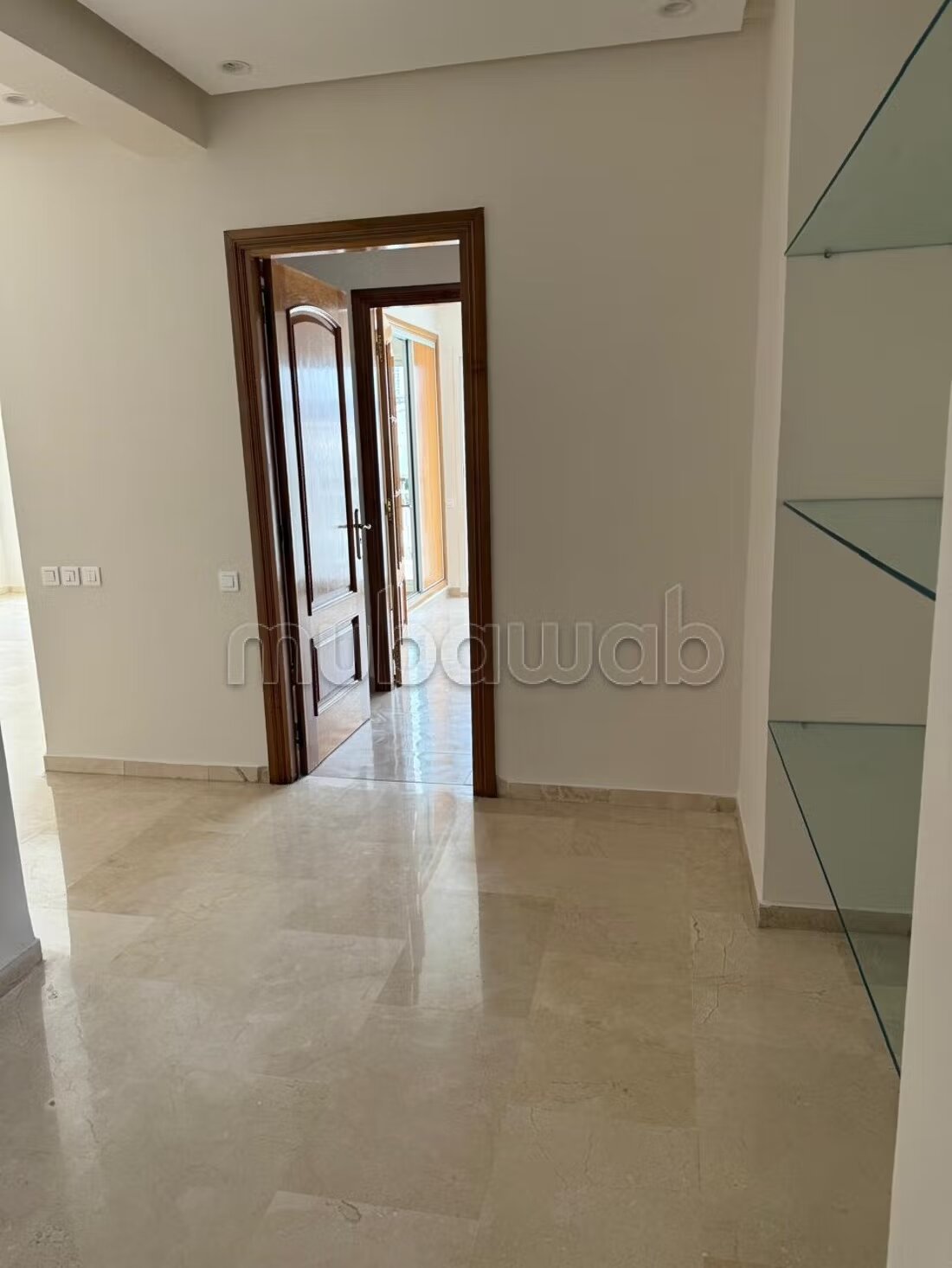 شقة 220 م² للإيجار في الدار البيضاء (راسين) — Photo 8