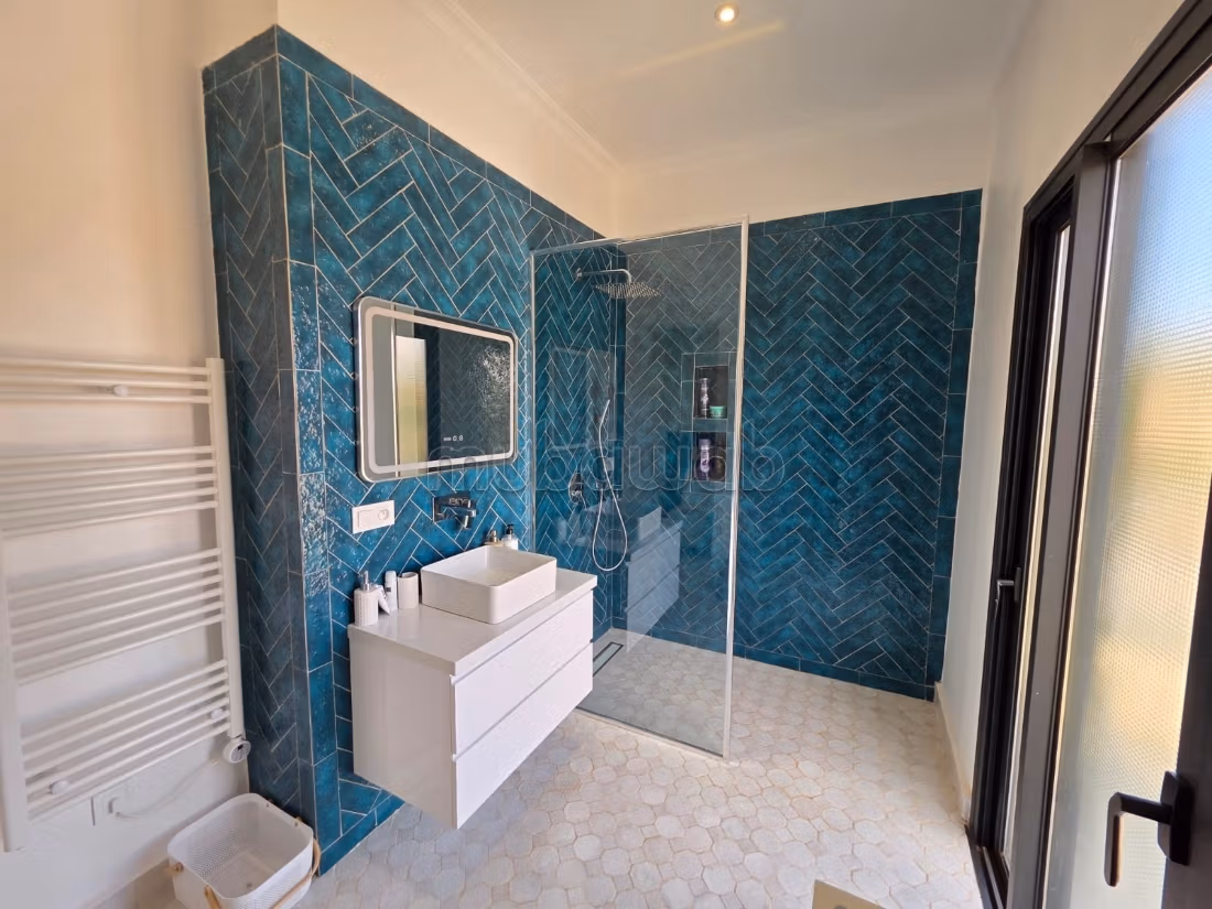 6 Bedroom Furnished Villa for Sale in Marrakech — Photo 43